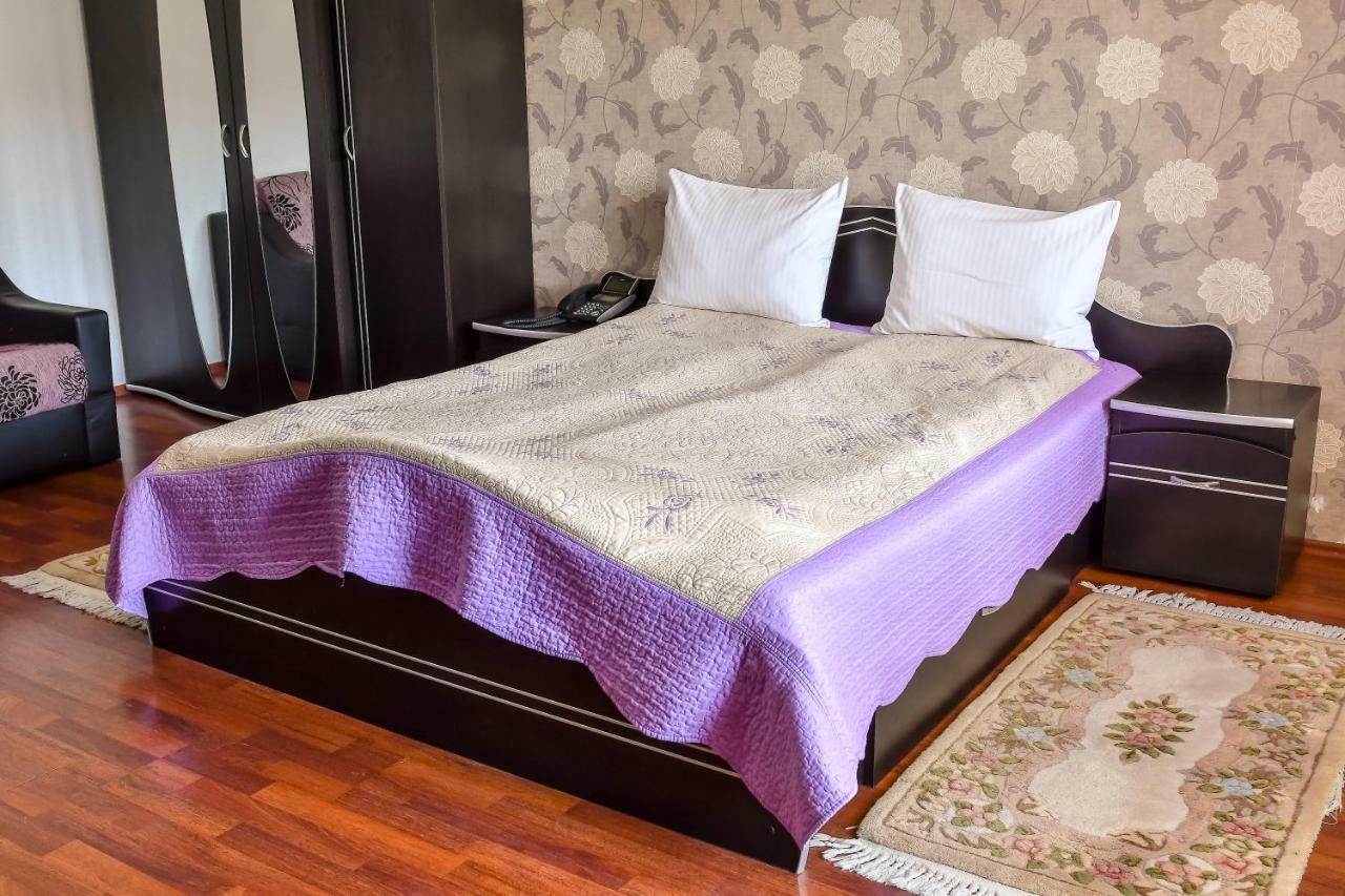 Motel Perla Sigheteana Sighetu Marmaţiei Buitenkant foto