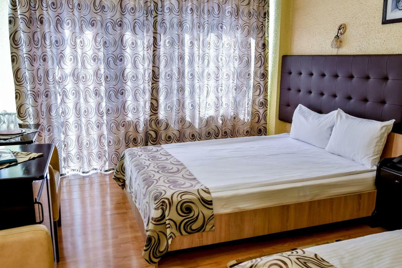Motel Perla Sigheteana Sighetu Marmaţiei Buitenkant foto