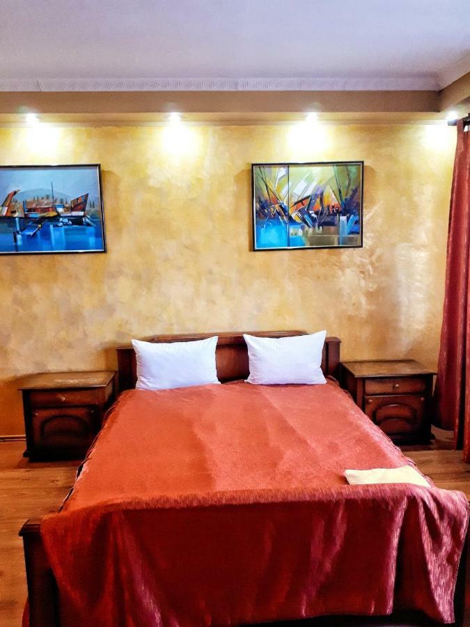 Motel Perla Sigheteana Sighetu Marmaţiei Buitenkant foto